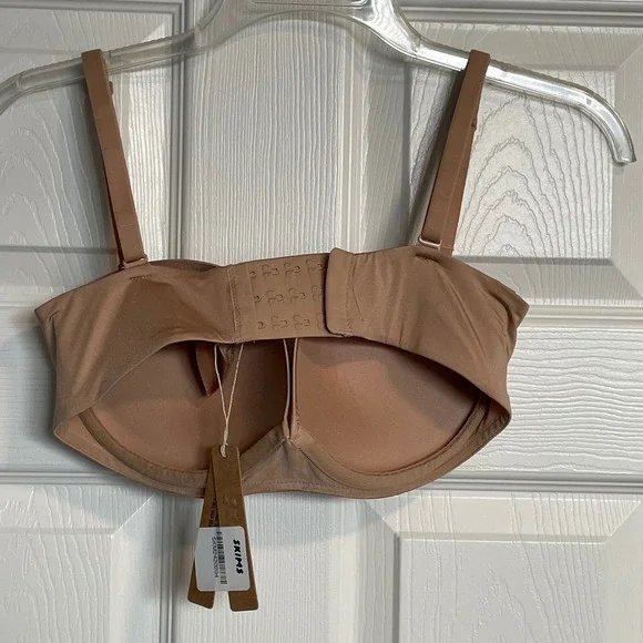 SKIMS Ultimate Push-Up Strapless Bra Clay Tan BA-BAN-3208 34D NEW - Picture 2 of 6